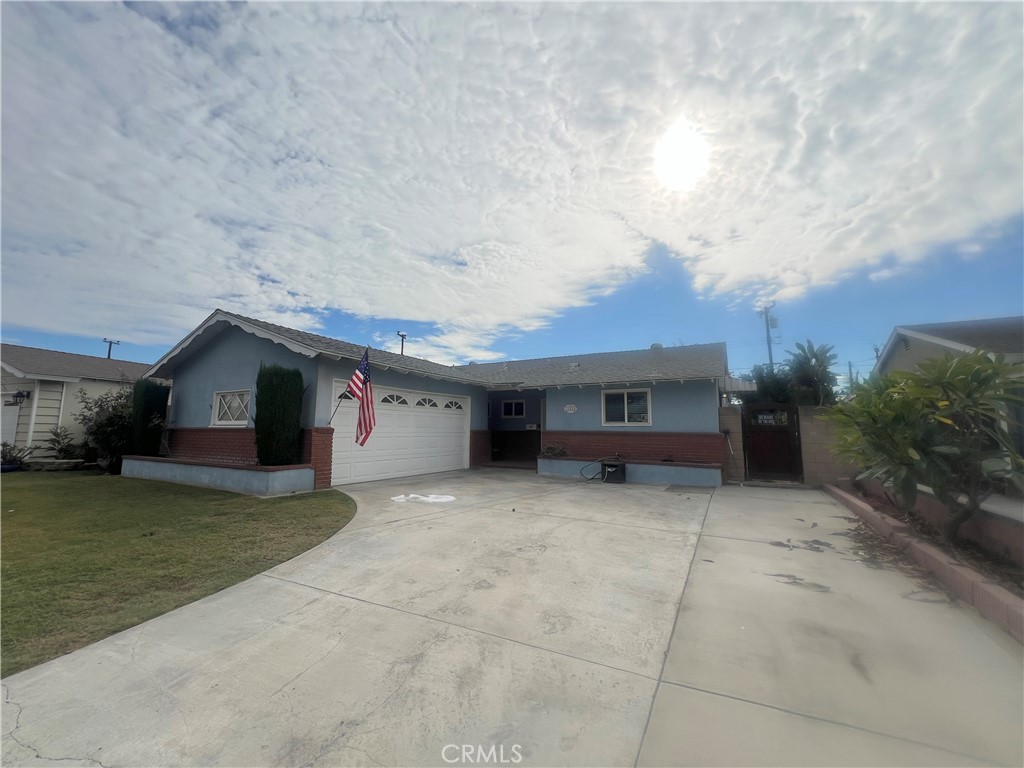 11416 Renville Street, Lakewood, CA 90715