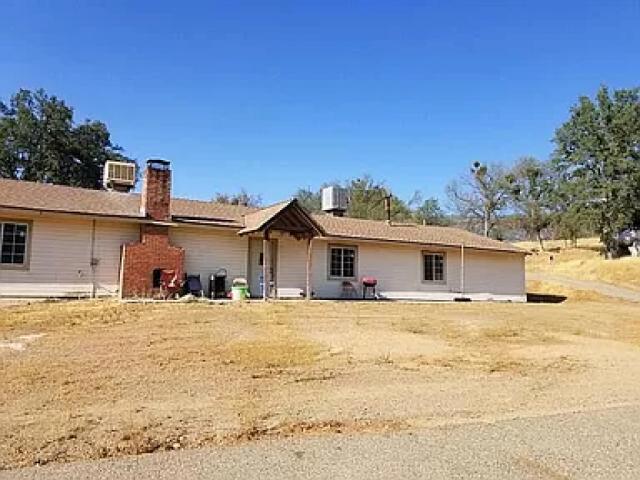 31634 Lodge Road, Auberry, CA 93602