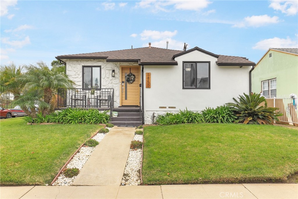 1850 W 94Th Place, Los Angeles, CA 90047