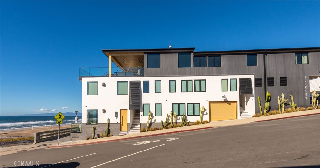 2200 The Strand , #A, Manhattan Beach, CA 90266