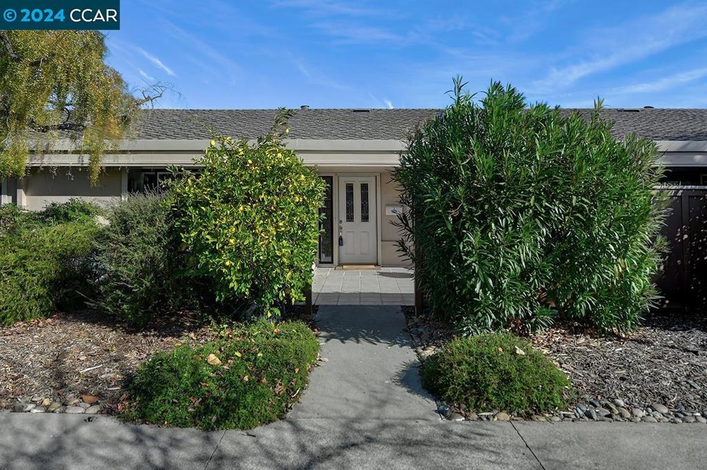 2132 Golden Rain Rd , #2, Walnut Creek, CA 94595