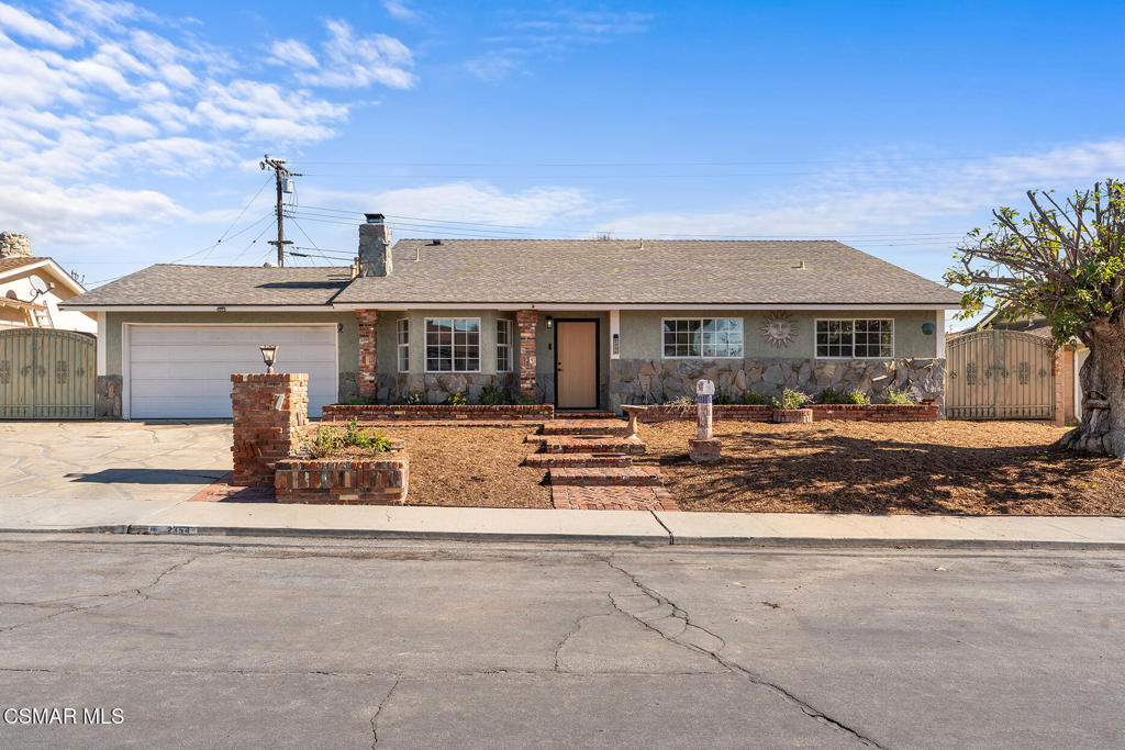 2354 Rowland Avenue, Simi Valley, CA 93063