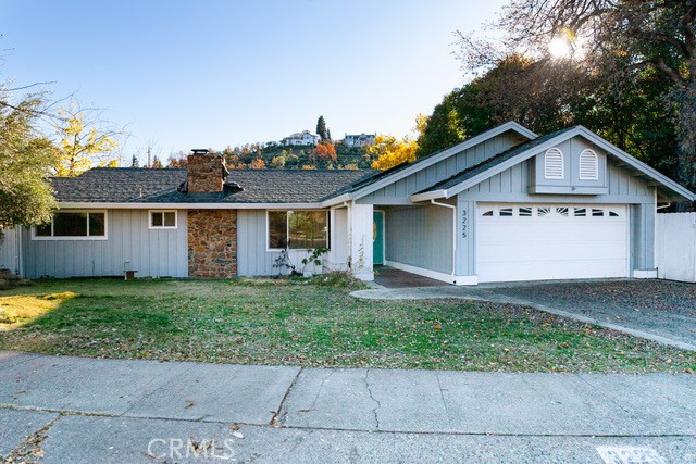 3225 Sunset Drive, Redding, CA 96001