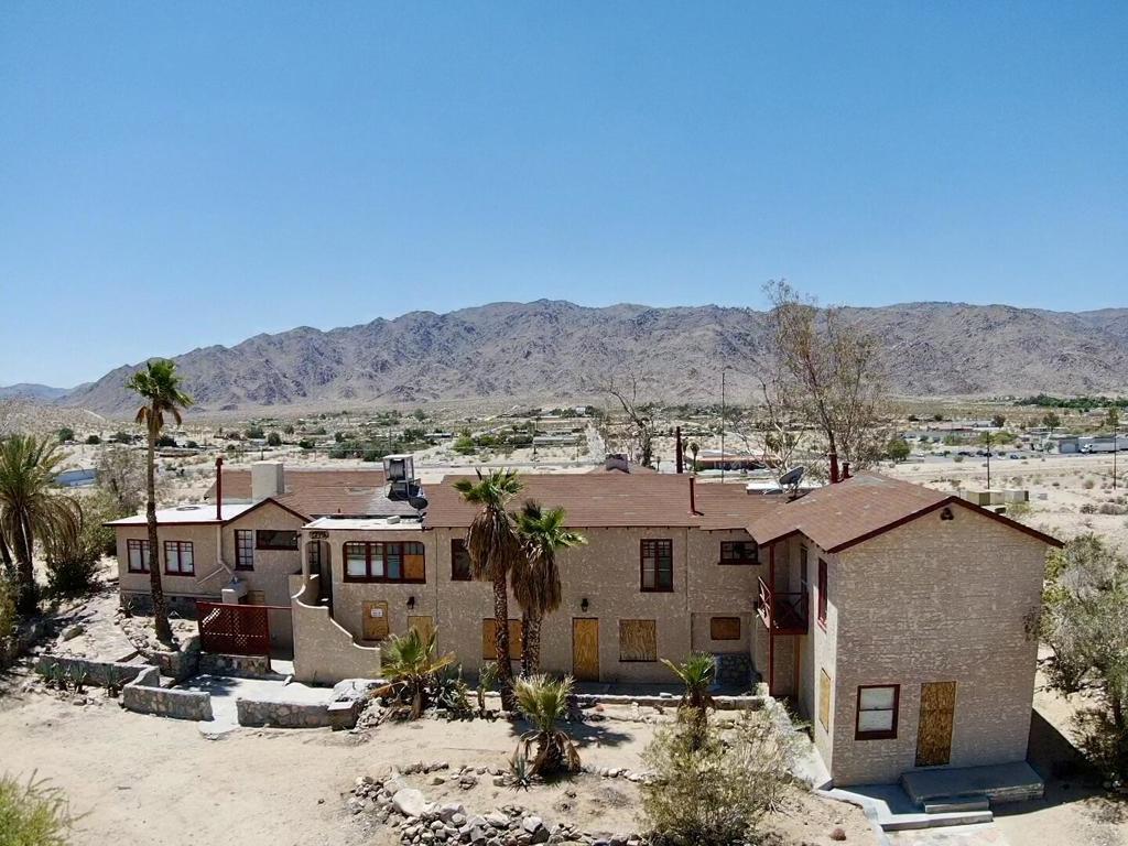 72751 Nicholson Drive, 29 Palms, CA 92277