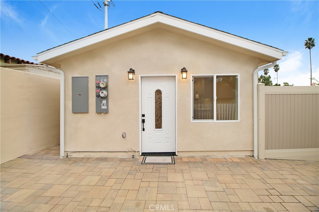 1013 E Angeleno Avenue | Similar Property Thumbnail