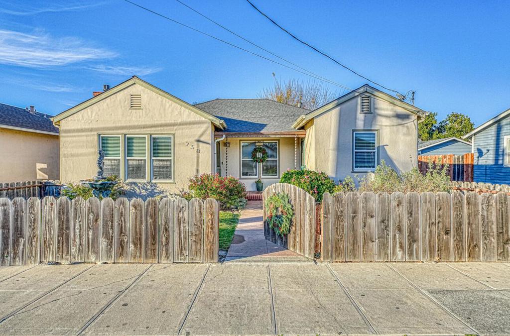 258 Clay Street, Salinas, CA 93901