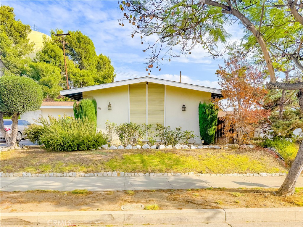 848 N Maple Avenue, Montebello, CA 90640