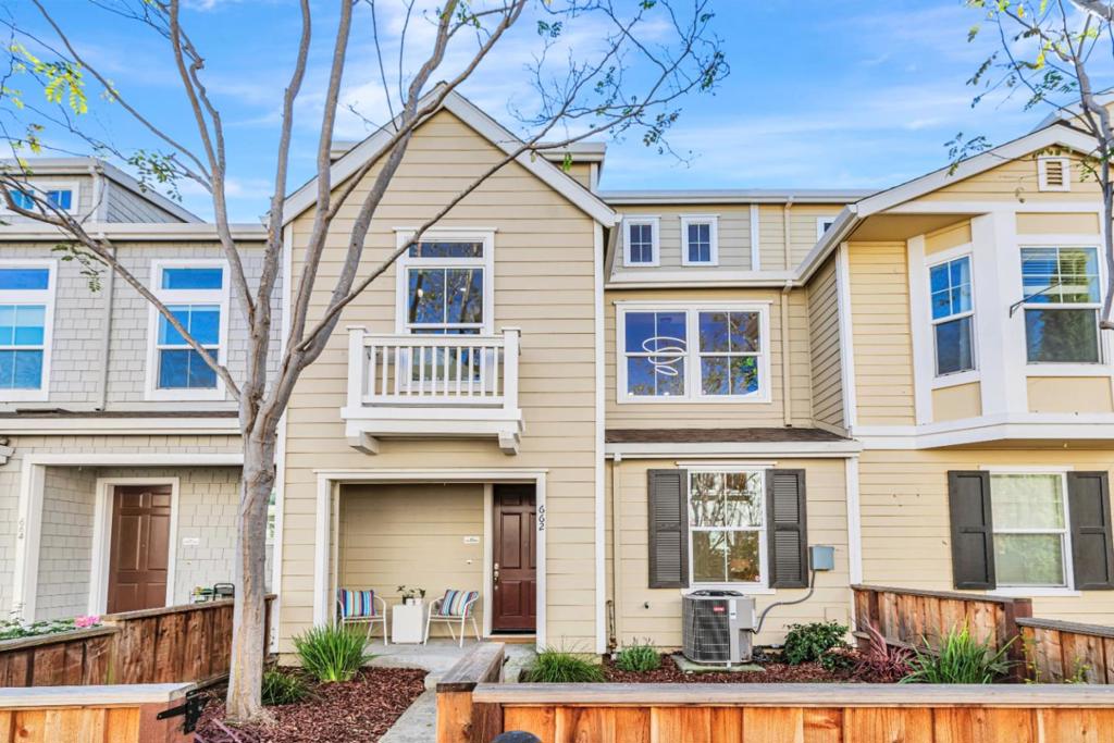 662 Pinnacles Terrace, Sunnyvale, CA 94085