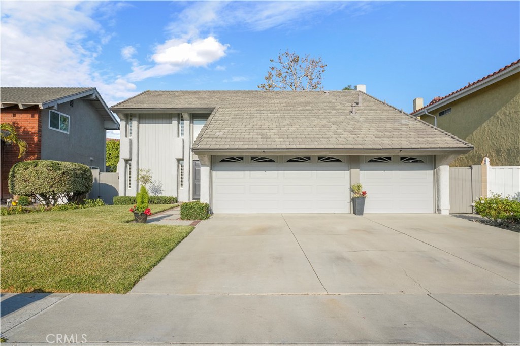 2261 Caper Tree Drive, Tustin, CA 92780