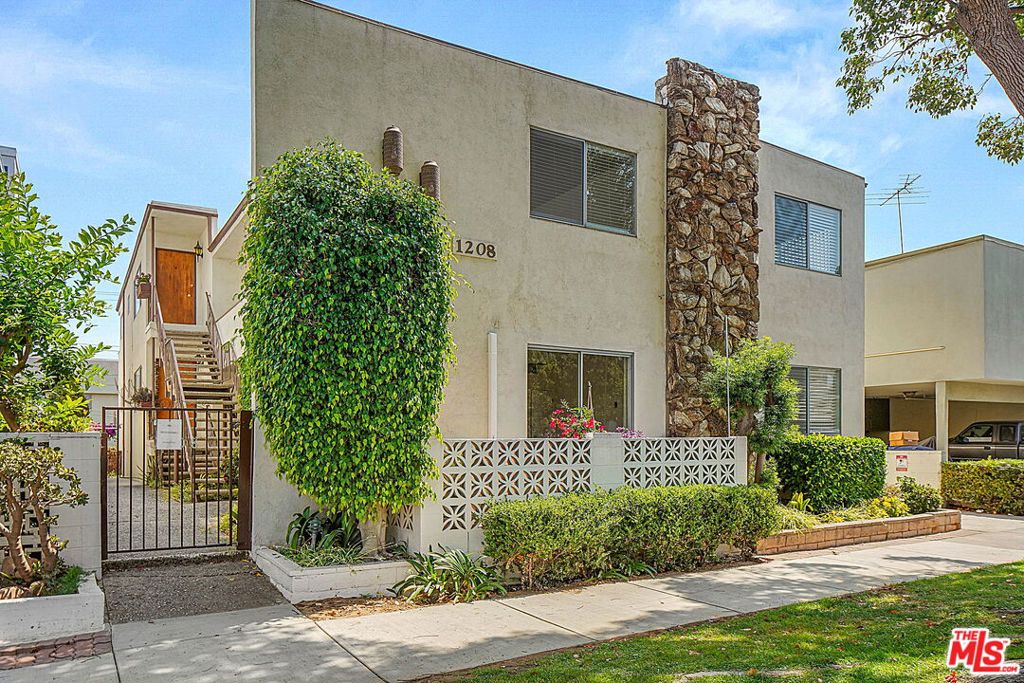 1208 California Avenue, #A, Santa Monica, CA 90403