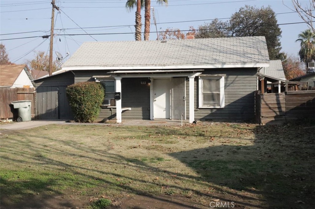 1018 N Ferger Avenue, Fresno, CA 93728