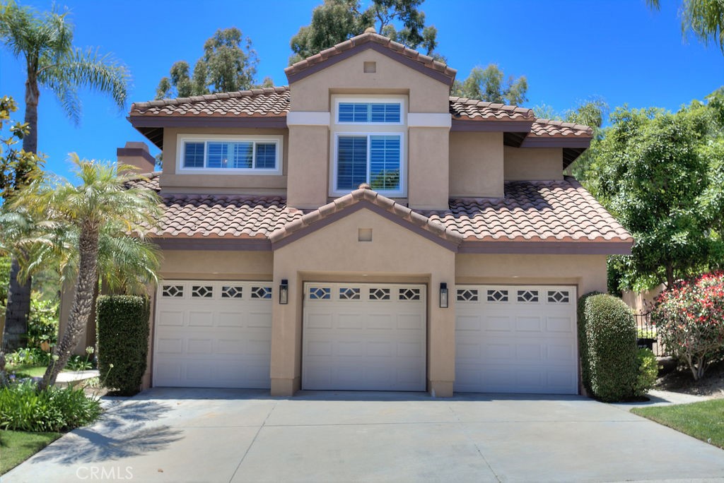 26711 Bridlewood Drive, Laguna Hills, CA 92653