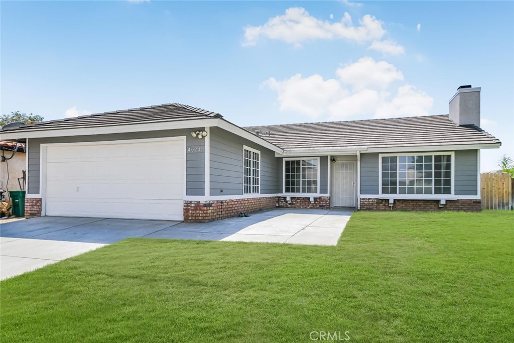 45241 18Th Street, Lancaster, CA 93535