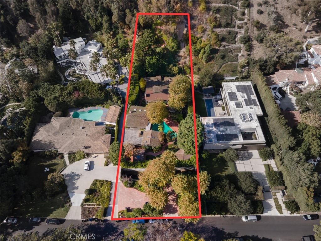 587 E Channel Road, Santa Monica, CA 90402