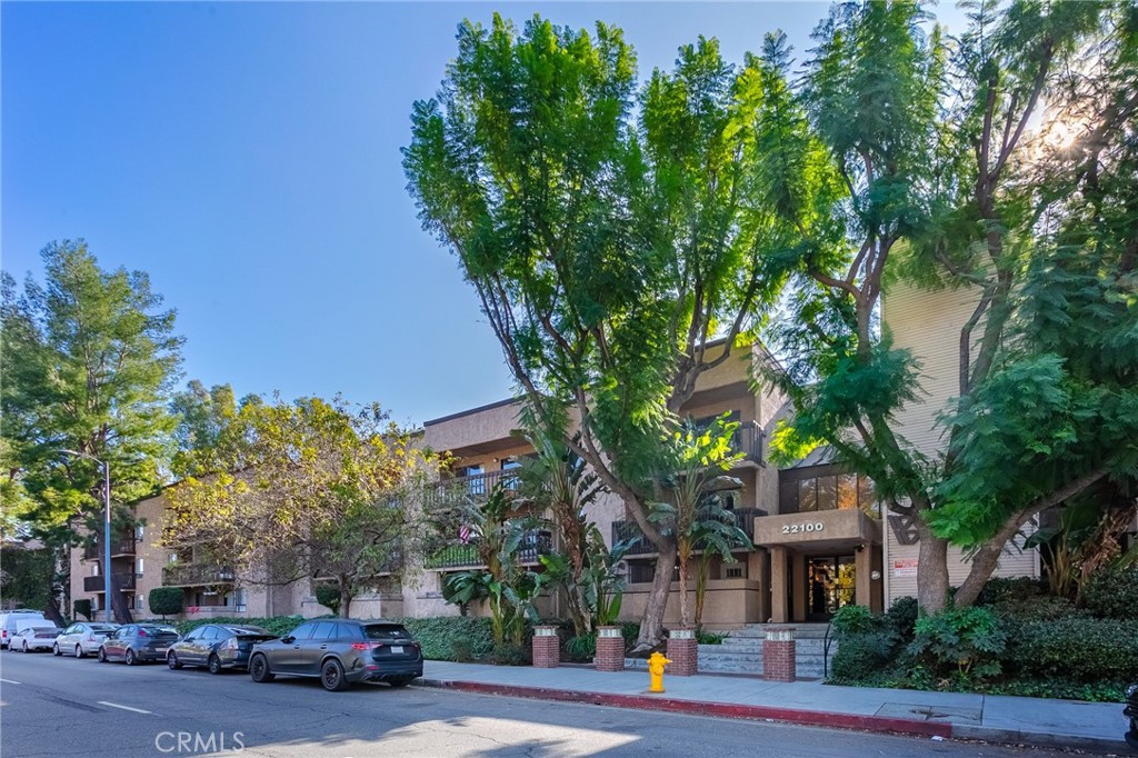 22100 Burbank Boulevard, #106A | Similar Property Thumbnail