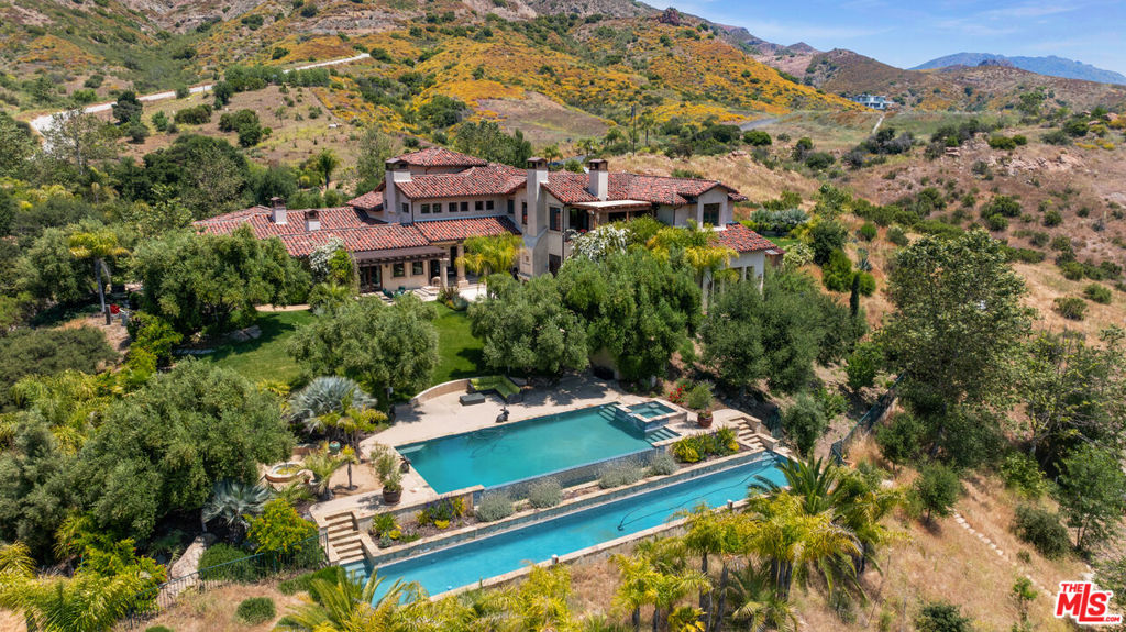 31823 Lobo Canyon Road | Similar Property Thumbnail