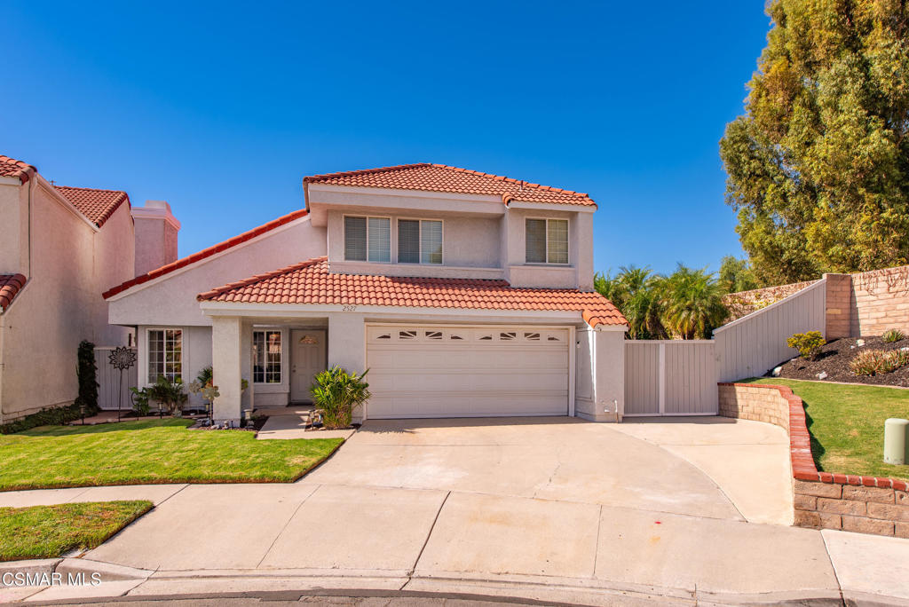 2527 Glenhurst Court, Simi Valley, CA 93063