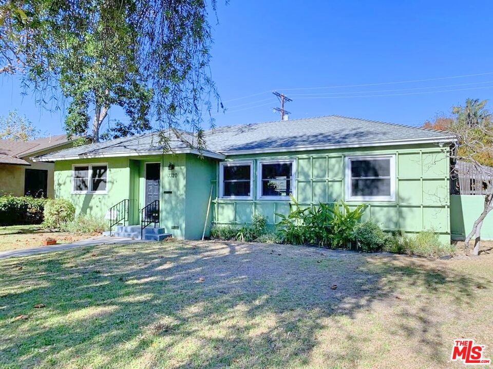 3320 Stoner Avenue, Los Angeles, CA 90066