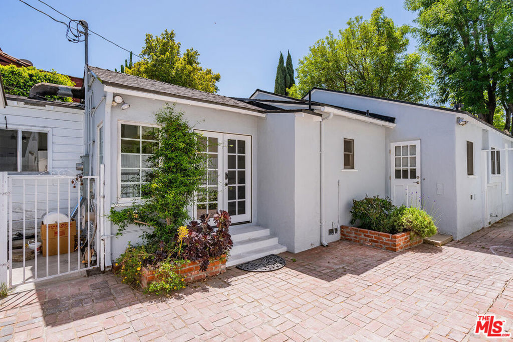 416 1/2 Norwich Drive, West Hollywood, CA 90048