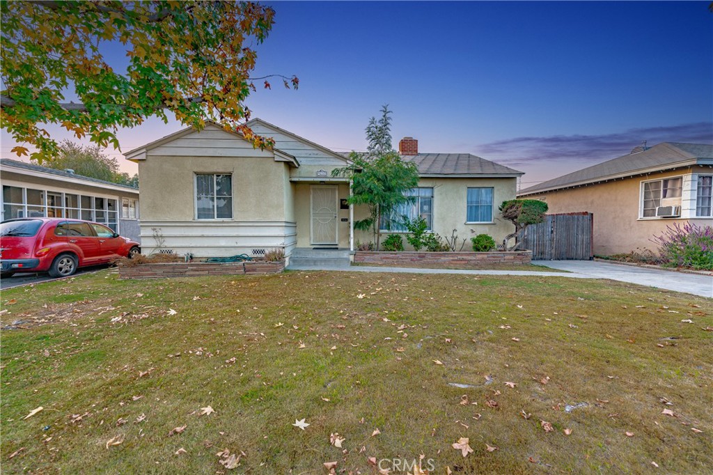 9237 Tarryton Avenue | Similar Property Thumbnail