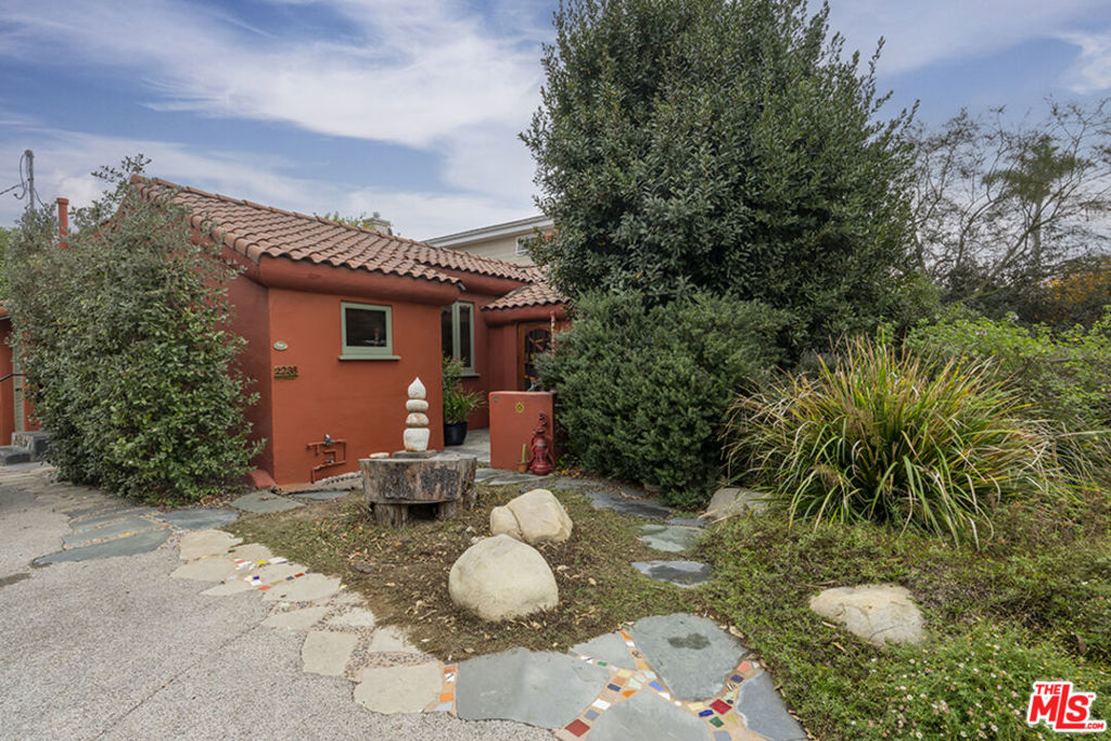 2238 Kelton Avenue, Los Angeles, CA 90064