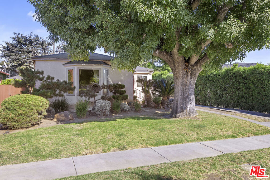 2628 Barry Avenue, Los Angeles, CA 90064