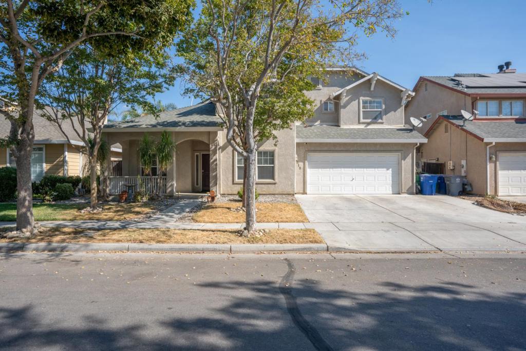 1818 De Anza Way, Los Banos, CA 93635