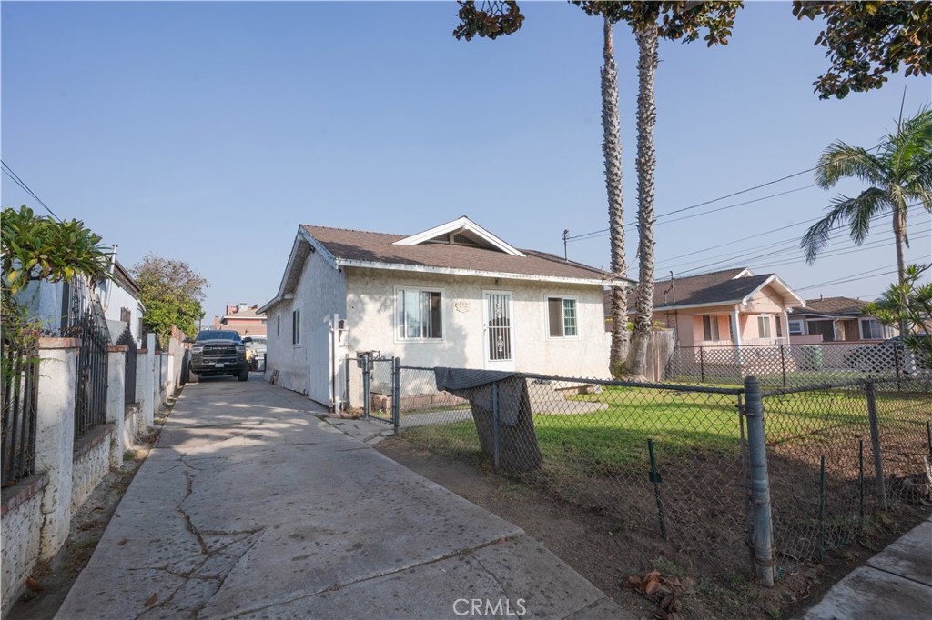 3751 W 106Th Street | Similar Property Thumbnail