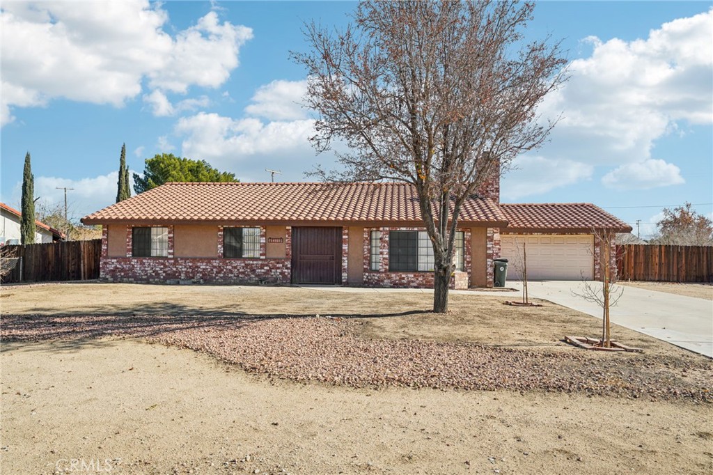 14101 Havasu Road, Apple Valley, CA 92307