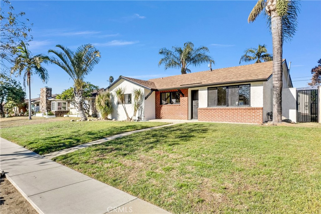 4794 San Bernardino Street | Similar Property Thumbnail