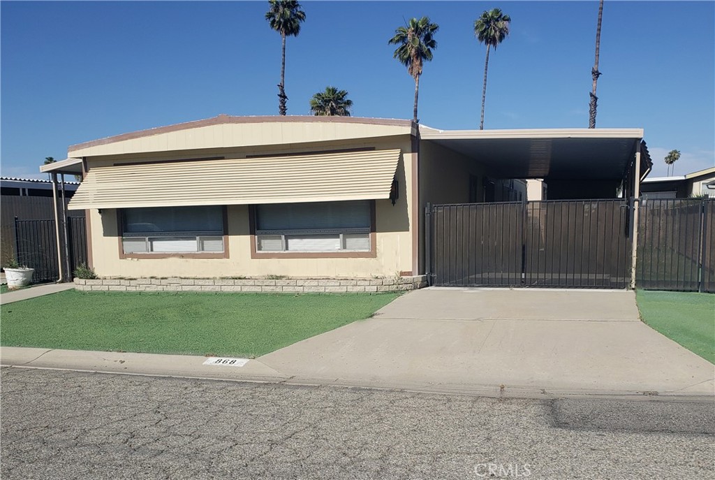 868 Santo Tomas Drive, Hemet, CA 92545