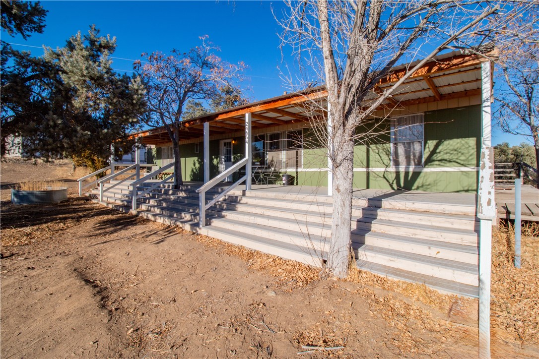 24664 Chimanimani Court, Tehachapi, CA 93561