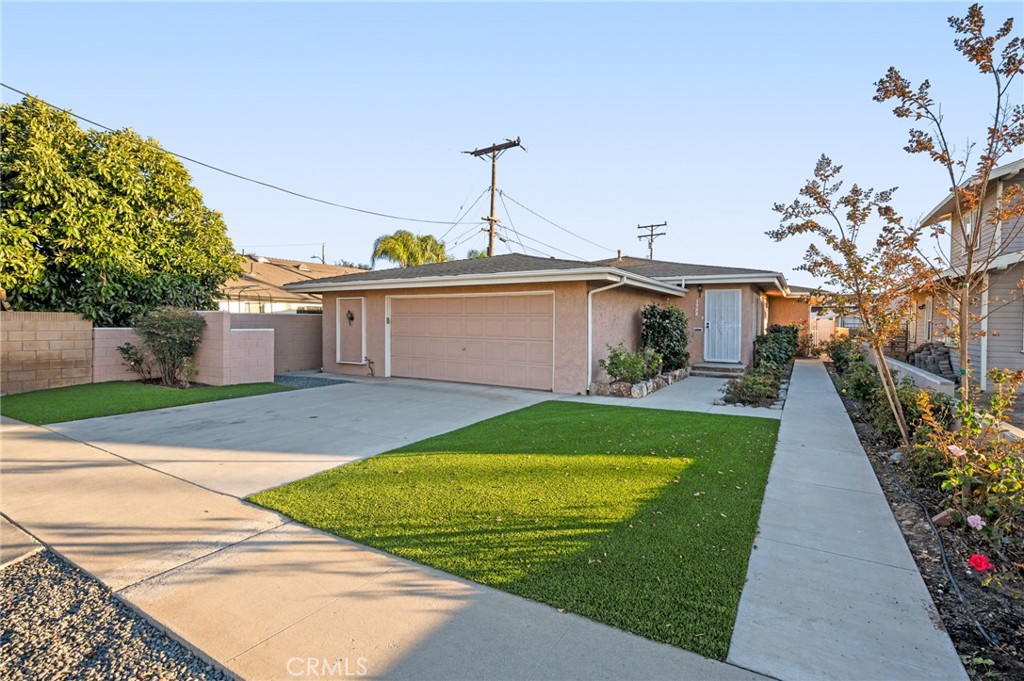 1924 W 182Nd Street | Similar Property Thumbnail