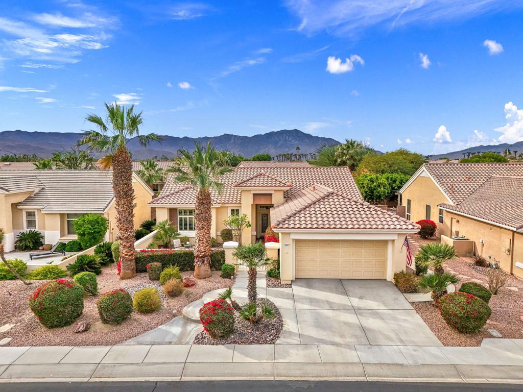 36037 Firethorn Drive, Palm Desert, CA 92211