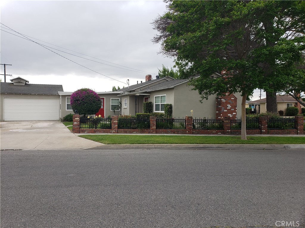 5964 Hayter Avenue, Lakewood, CA 90712