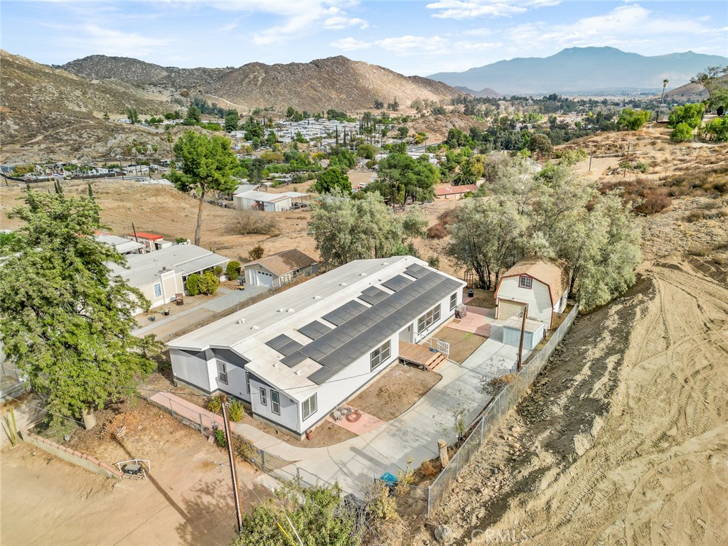 26480 Steinhoff Avenue | Similar Property Thumbnail