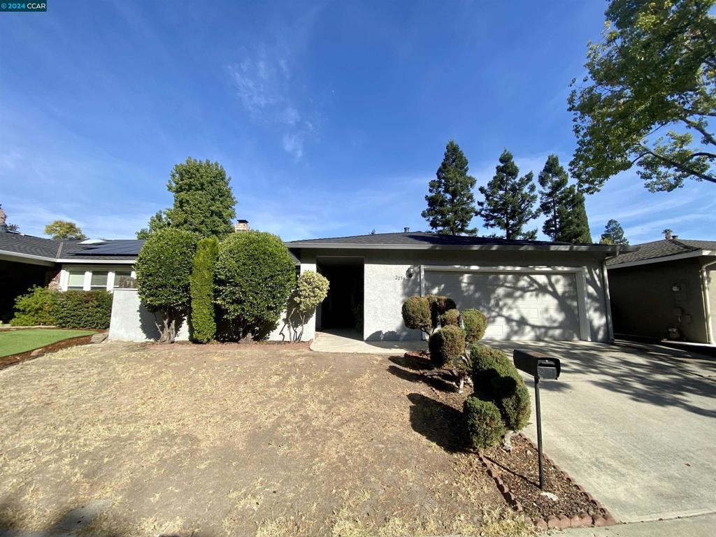 2259 Yellowstone, Martinez, CA 94553