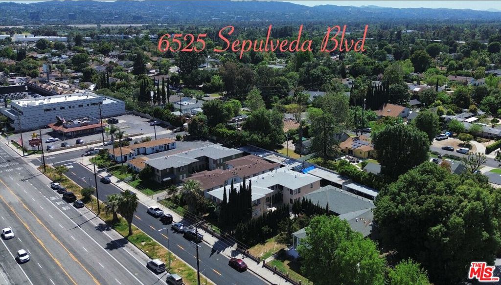 6525 Sepulveda Boulevard | Similar Property Thumbnail