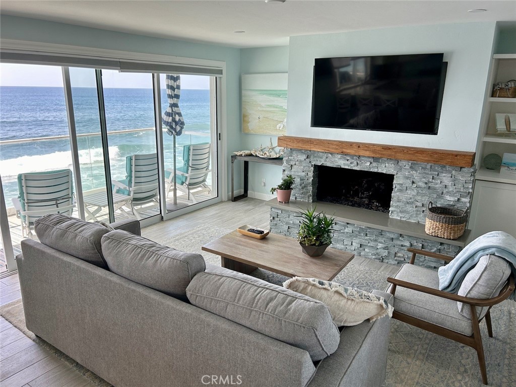 1249 Ocean Front , #D | Similar Property Thumbnail