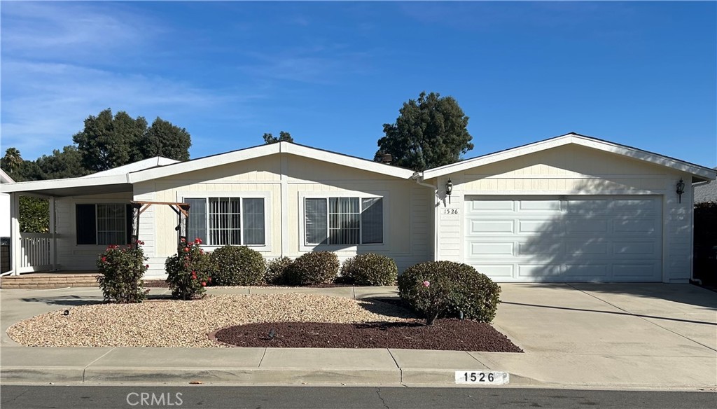 1526 Ailanthus Drive, Hemet, CA 92545