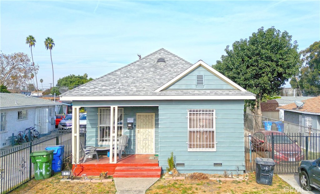 413 W 95Th Street | Similar Property Thumbnail