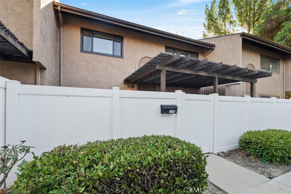 2278 Loma Alta Drive, #8 | Similar Property Thumbnail