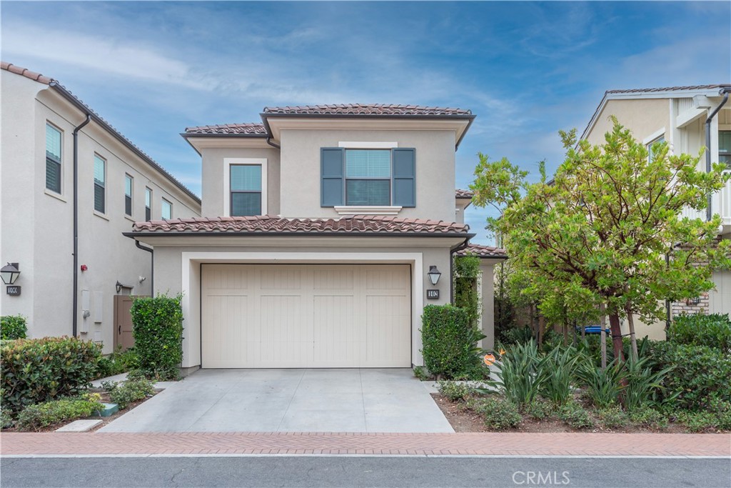 102 Tunis, Irvine, CA 92620