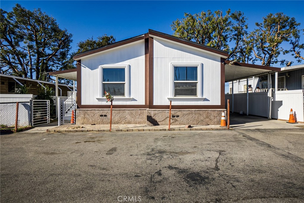 10701 Cedar Avenue, #9, Bloomington, CA 92316