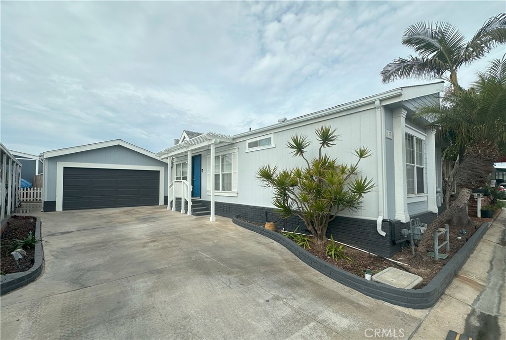 21851 Newland St. , #137, Huntington Beach, CA 92646