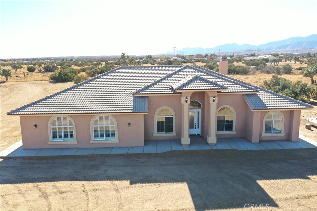 9410 Shasta Road, Phelan, CA 92371