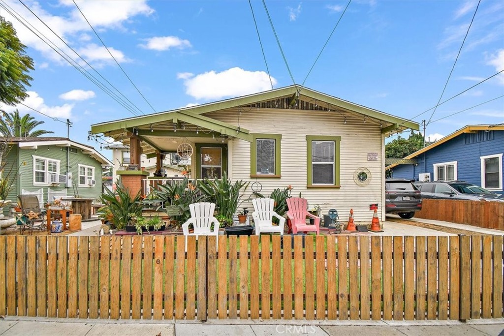 1524 Hellman St | Similar Property Thumbnail