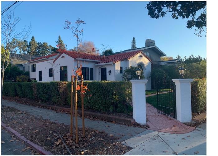 890 Forest Avenue, Palo Alto, CA 94301