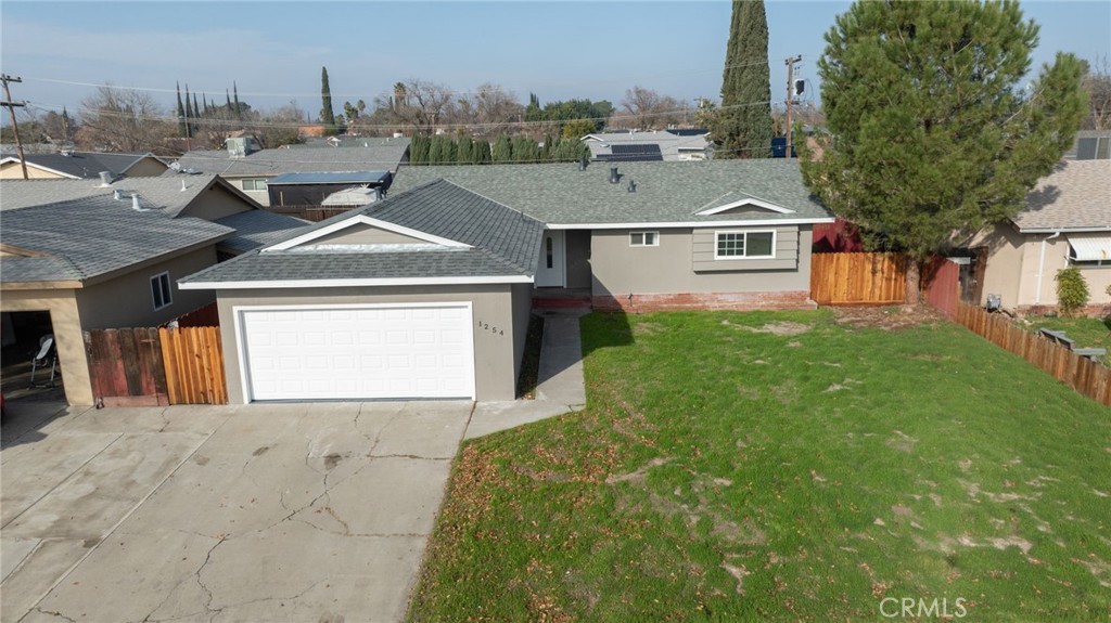 1254 Santa Cruz Way, Los Banos, CA 93635