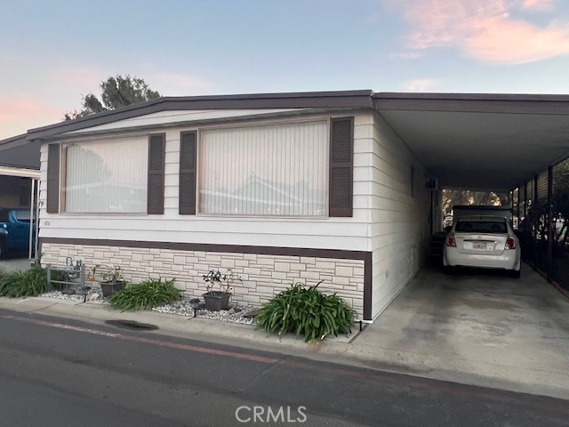 8811 Canoga Avenue, #106 | Similar Property Thumbnail 2